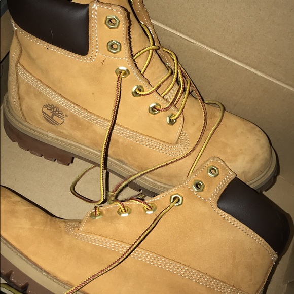 Timberlands!! - Picture 3 of 4